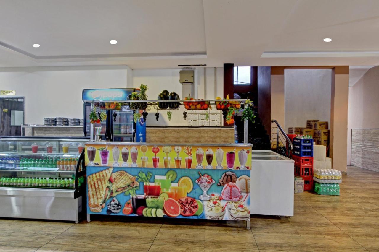 Oyo 48704 Rashi Farms Hotel Hubli Ngoại thất bức ảnh